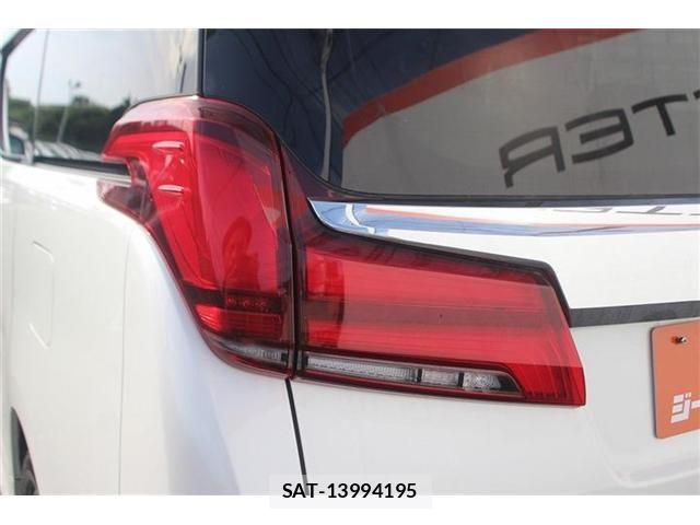 Toyota ALPHARD 2019-04 6987040-18