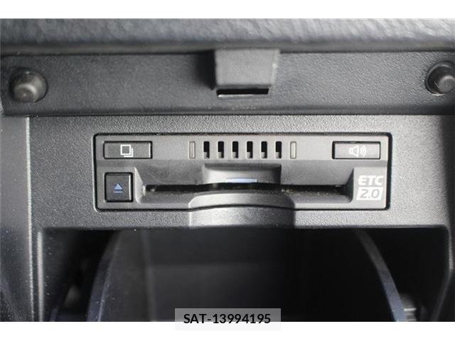 Toyota ALPHARD 2019-04 6987040-4