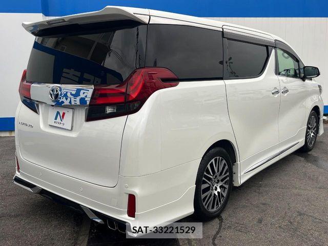 Toyota ALPHARD 2017-07 7019951-18