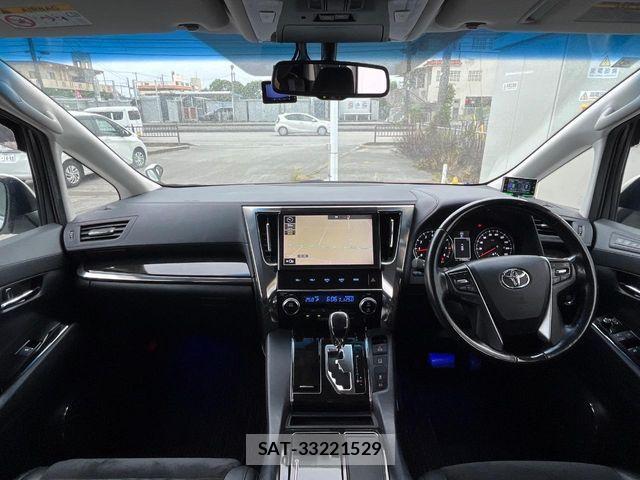 Toyota ALPHARD 2017-07 7019951-1