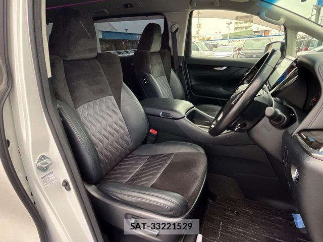 Toyota ALPHARD 2017-07 7019951-8