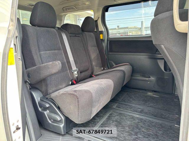 Toyota ALPHARD 2013-02 7019956-22