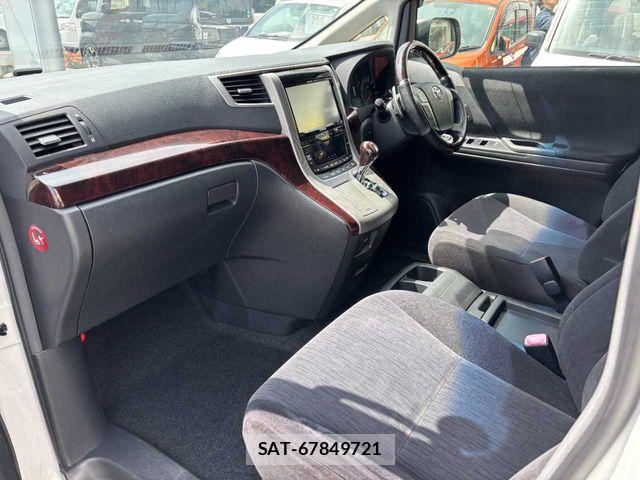 Toyota ALPHARD 2013-02 7019956-24