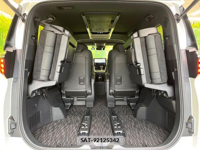 Toyota ALPHARD 2024-11 7019861-10