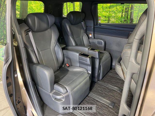 Toyota ALPHARD 2024-10 7019878-7