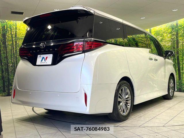 Toyota ALPHARD 2023-10 7019896-17