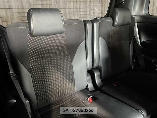 Toyota ALPHARD 2021-03 7057294-6