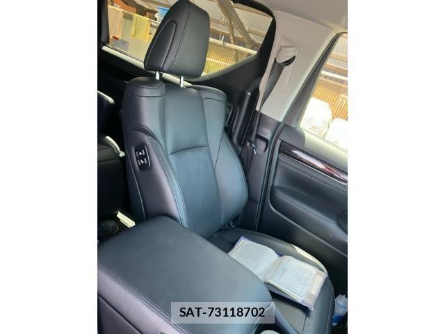 Toyota ALPHARD 2018-06 7057292-11