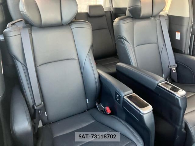Toyota ALPHARD 2018-06 7057292-13