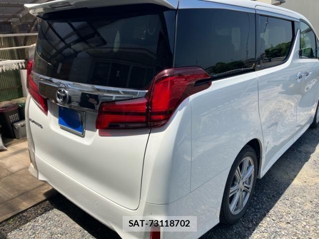 Toyota ALPHARD 2018-06 7057292-5