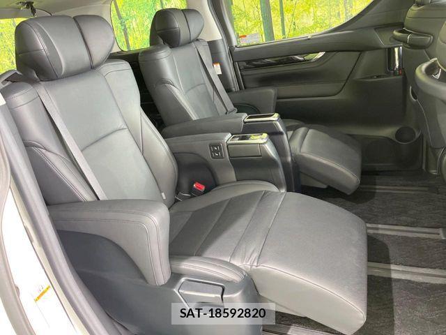 Toyota ALPHARD 2020-05 7057287-8