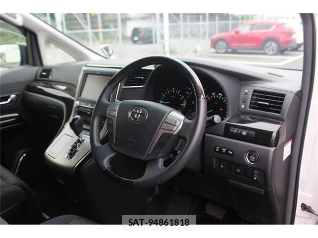 Toyota ALPHARD 2012-01 7057302-26
