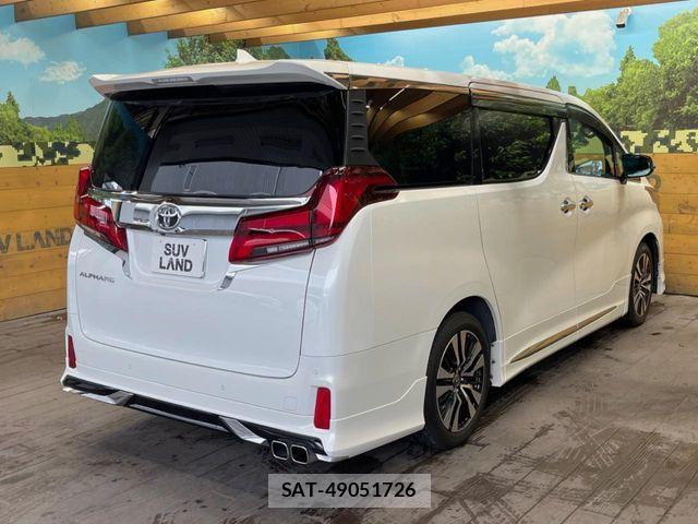 Toyota ALPHARD 2022-09 7057230-17