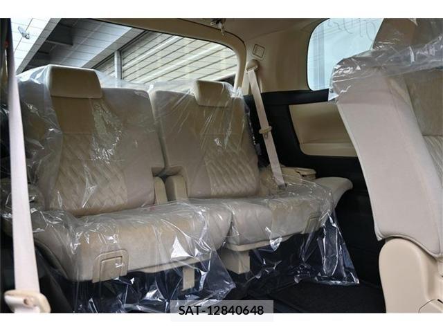 Toyota ALPHARD 2022-03 7057291-15
