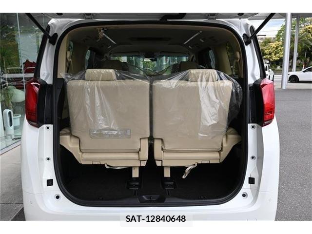 Toyota ALPHARD 2022-03 7057291-16