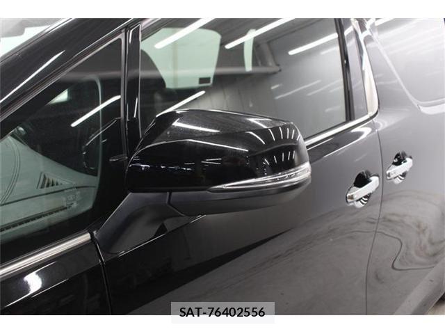 Toyota ALPHARD 2017-03 7057298-16