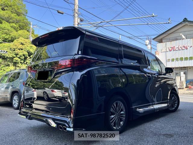 Toyota ALPHARD 2024-09 7057062-6