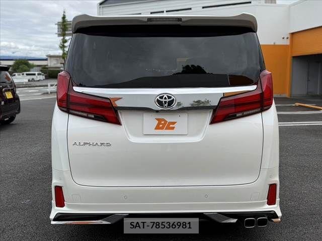 Toyota ALPHARD 2022-03 7057226-13