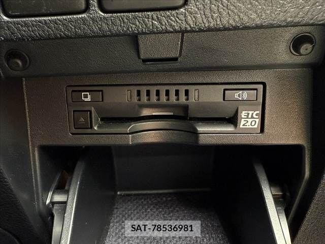 Toyota ALPHARD 2022-03 7057226-26