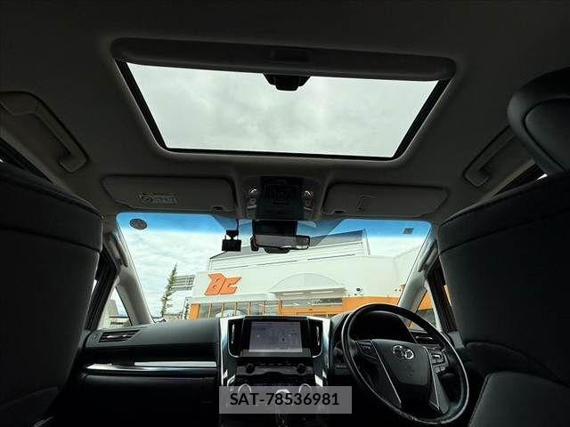 Toyota ALPHARD 2022-03 7057226-29