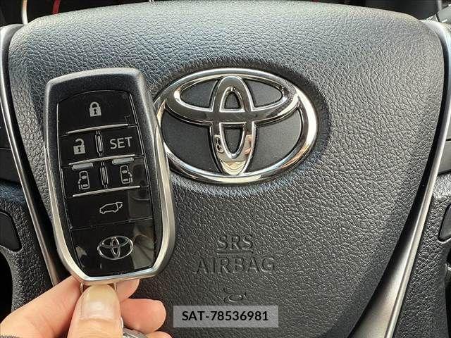 Toyota ALPHARD 2022-03 7057226-3