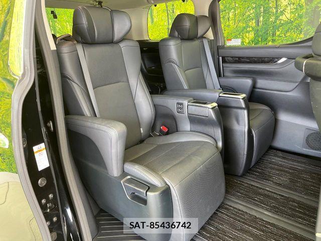 Toyota ALPHARD 2022-04 7057225-9