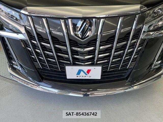 Toyota ALPHARD 2022-04 7057225-4