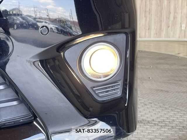 Toyota ALPHARD 2012-06 7057308-14