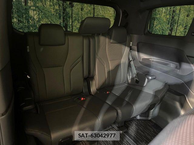 Toyota ALPHARD 2024-07 7057204-8