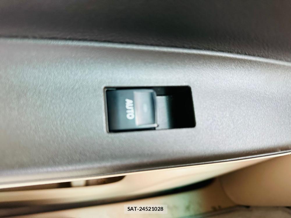 Toyota ALPHARD 2010 7013717-23