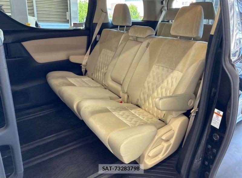 Toyota ALPHARD 2018-06 7199103-2