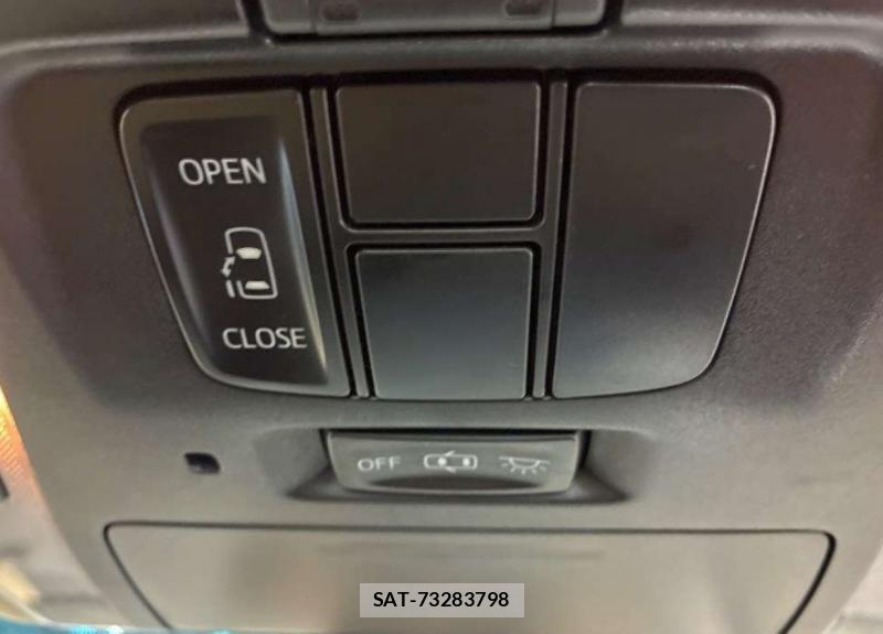Toyota ALPHARD 2018-06 7199103-8