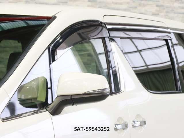 Toyota ALPHARD 2015-03 7214130-13