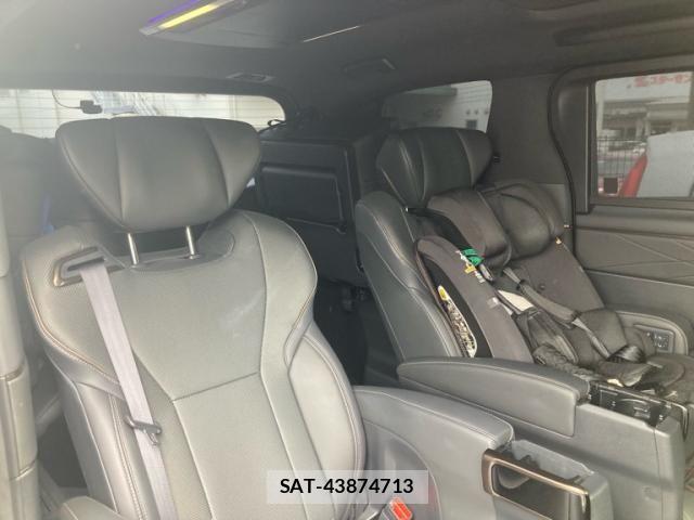 Toyota ALPHARD 2024-11 7214348-13