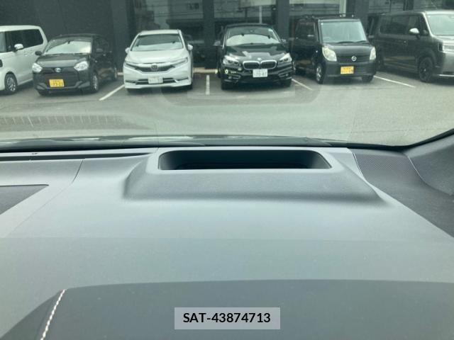 Toyota ALPHARD 2024-11 7214348-24