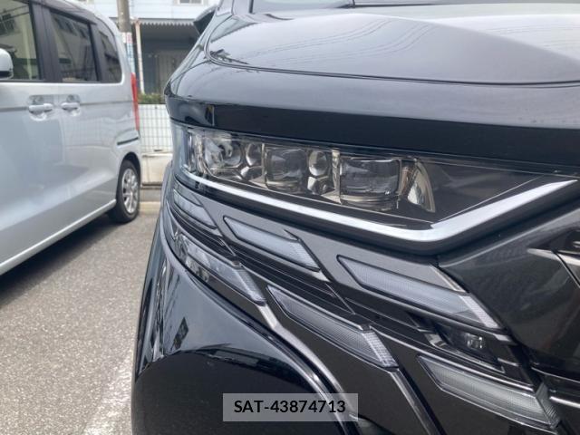 Toyota ALPHARD 2024-11 7214348-4