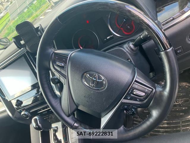 Toyota ALPHARD 2021-09 7214295-14
