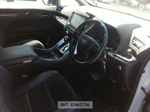 Toyota ALPHARD 2015-09 7214137-1