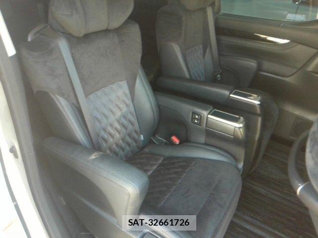 Toyota ALPHARD 2015-09 7214137-7