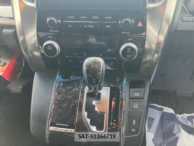 Toyota ALPHARD 2021-07 7214280-15
