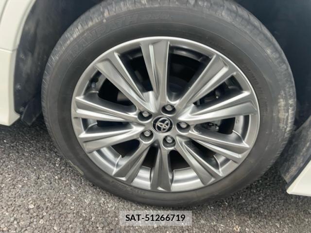 Toyota ALPHARD 2021-07 7214280-7