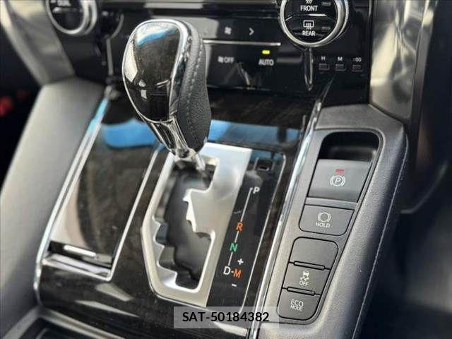 Toyota ALPHARD 2015-10 7214141-23
