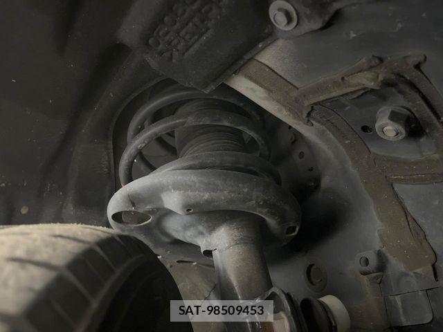 Toyota ALPHARD 2023-01 7214322-19