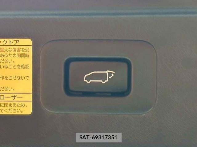 Toyota ALPHARD 2020-01 7214227-15