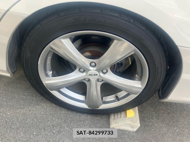 Toyota ALPHARD 2002-07 7214073-8