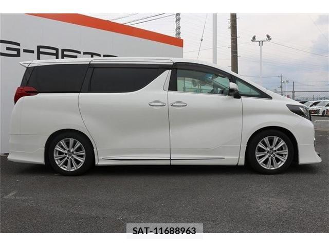 Toyota ALPHARD 2015-10 7214138-7
