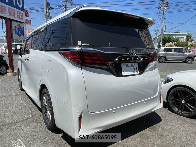Toyota ALPHARD 2023-11 7214332-4