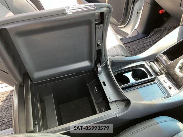 Toyota ALPHARD 2021-06 7214281-22