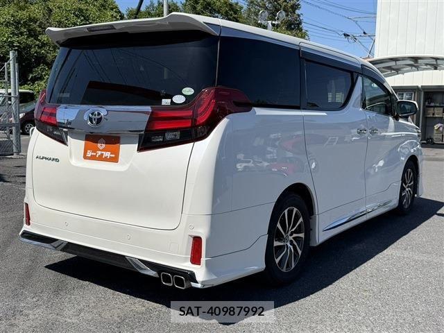 Toyota ALPHARD 2015-11 7214140-23