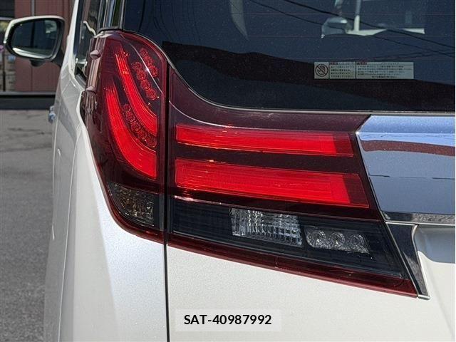 Toyota ALPHARD 2015-11 7214140-28